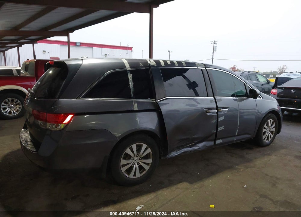 2016 HONDA ODYSSEY SE VIN: 5FNRL5H31GB020067