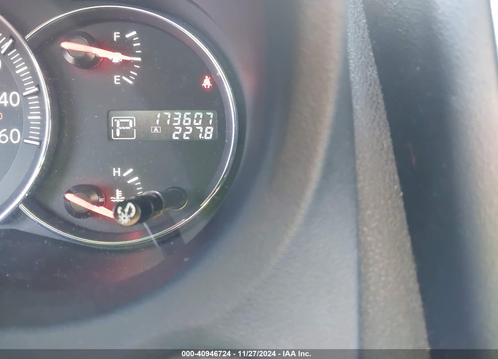 2014 NISSAN MAXIMA VIN: 1N4AA5AP9EC444385