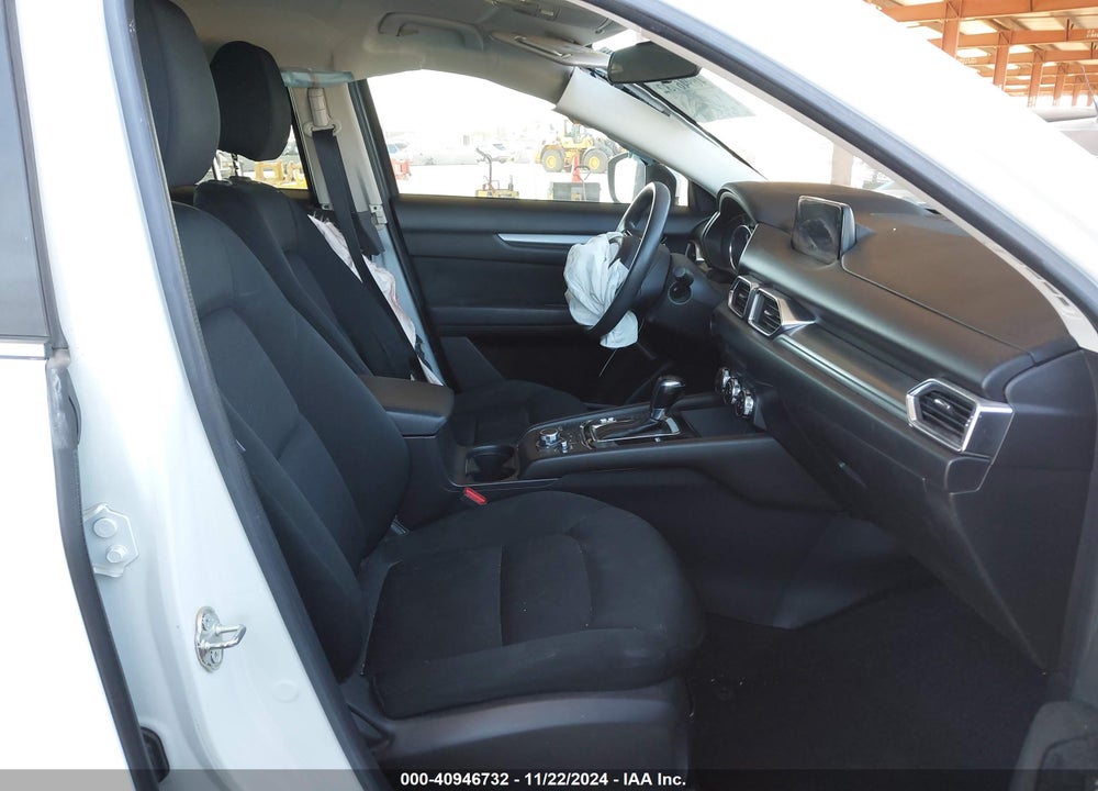 2017 MAZDA CX-5 SPORT VIN: JM3KFABL5H0158843
