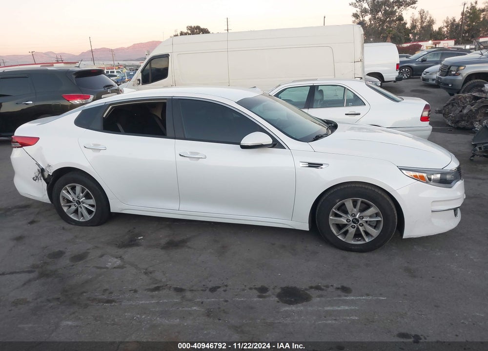 2016 KIA OPTIMA LX VIN: KNAGT4L30G5107322