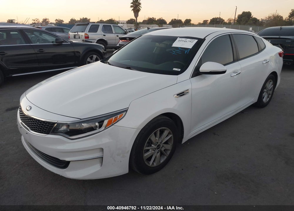 2016 KIA OPTIMA LX VIN: KNAGT4L30G5107322