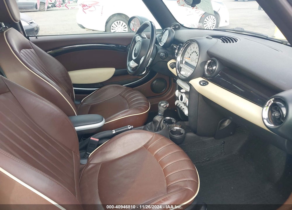 2010 MINI COOPER S CLUBMAN VIN: WMWMM3C58ATZ32488