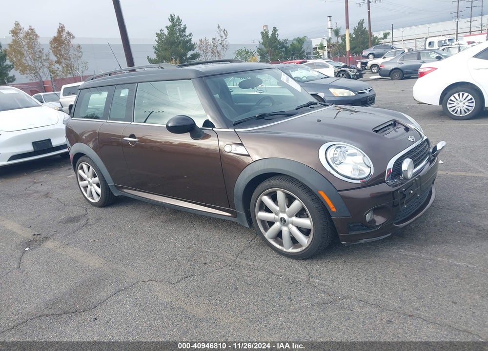 2010 MINI COOPER S CLUBMAN VIN: WMWMM3C58ATZ32488