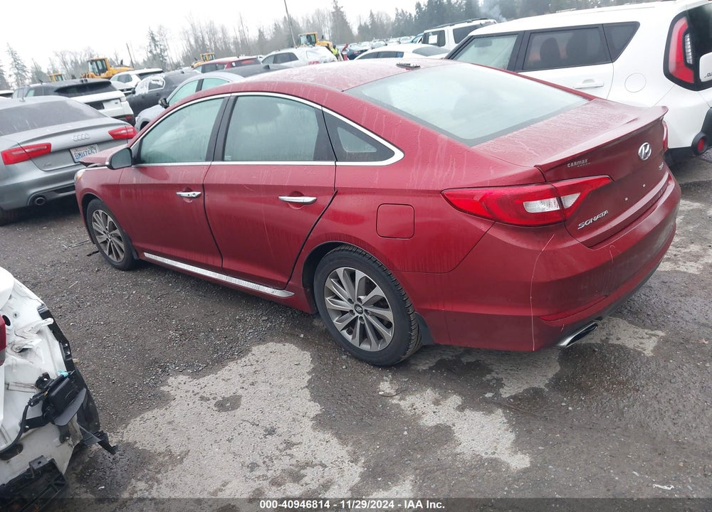 2015 HYUNDAI SONATA SPORT VIN: 5NPE34AF4FH110911