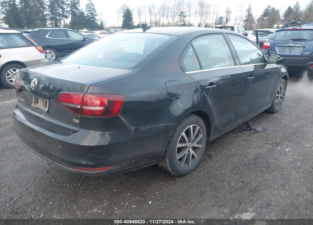 2017 VOLKSWAGEN JETTA 1.4T SE VIN: 3VWDB7AJ0HM339505