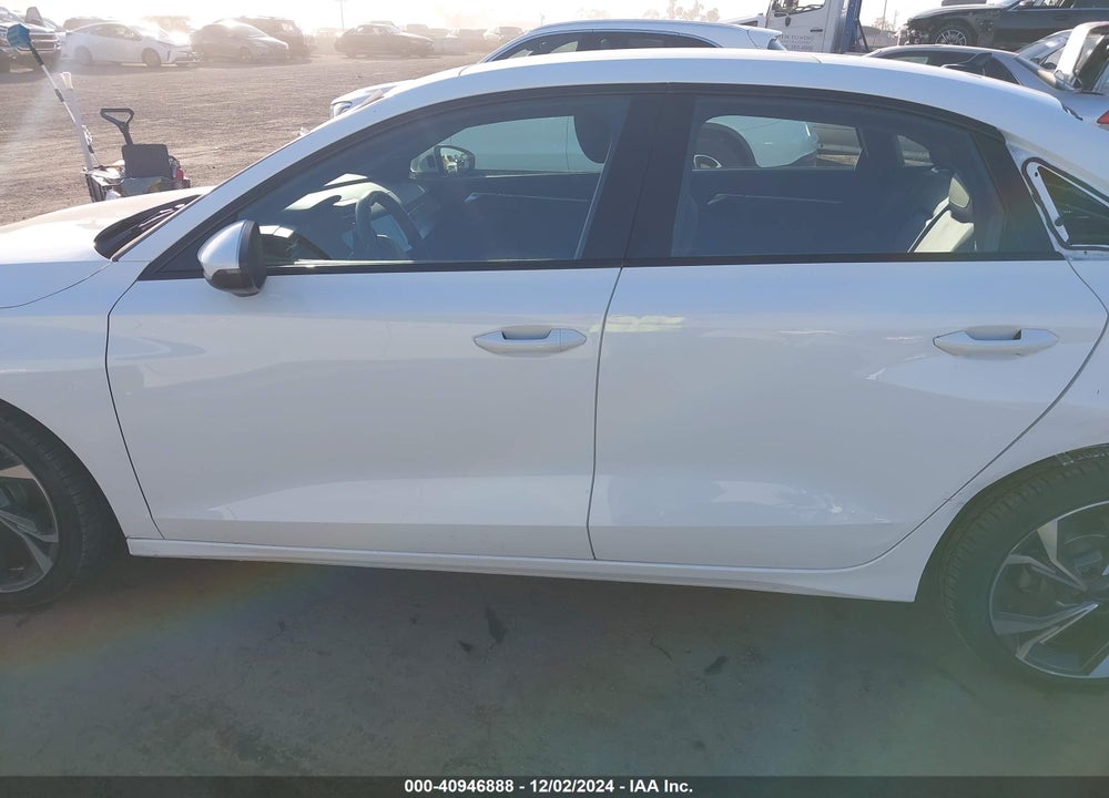 2022 AUDI A3 PREMIUM PLUS 40 TFSI FRONT-WHEEL DRIVE S TRONIC VIN: WAUBUDGY3NA064919
