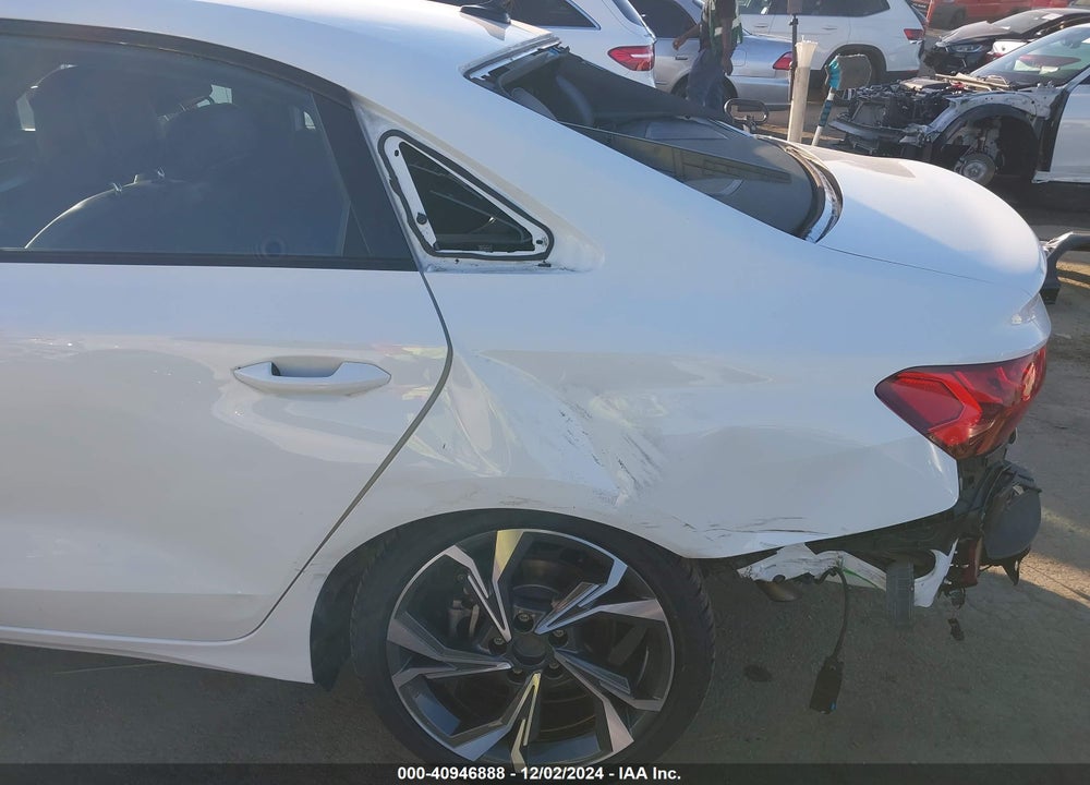 2022 AUDI A3 PREMIUM PLUS 40 TFSI FRONT-WHEEL DRIVE S TRONIC VIN: WAUBUDGY3NA064919