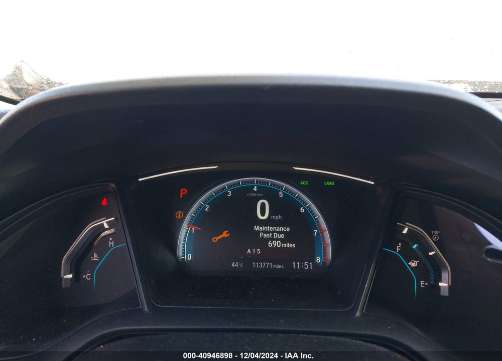 2019 HONDA CIVIC LX VIN: 2HGFC2F60KH558097