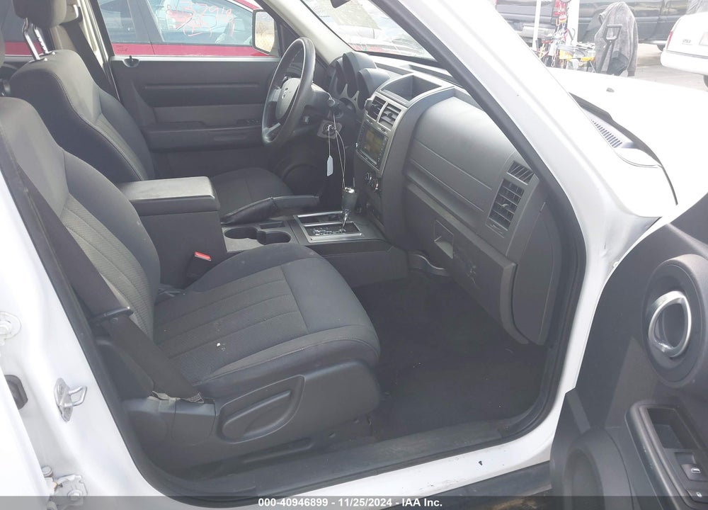 2011 DODGE NITRO HEAT VIN: 1D4PU4GX2BW574471
