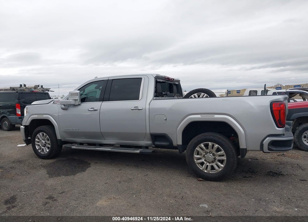 2022 GMC SIERRA 3500HD 4WD  STANDARD BED DENALI VIN: 1GT49WEY1NF255768