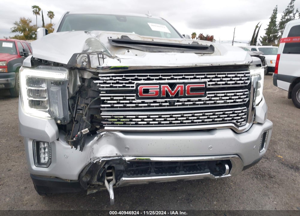 2022 GMC SIERRA 3500HD 4WD  STANDARD BED DENALI VIN: 1GT49WEY1NF255768
