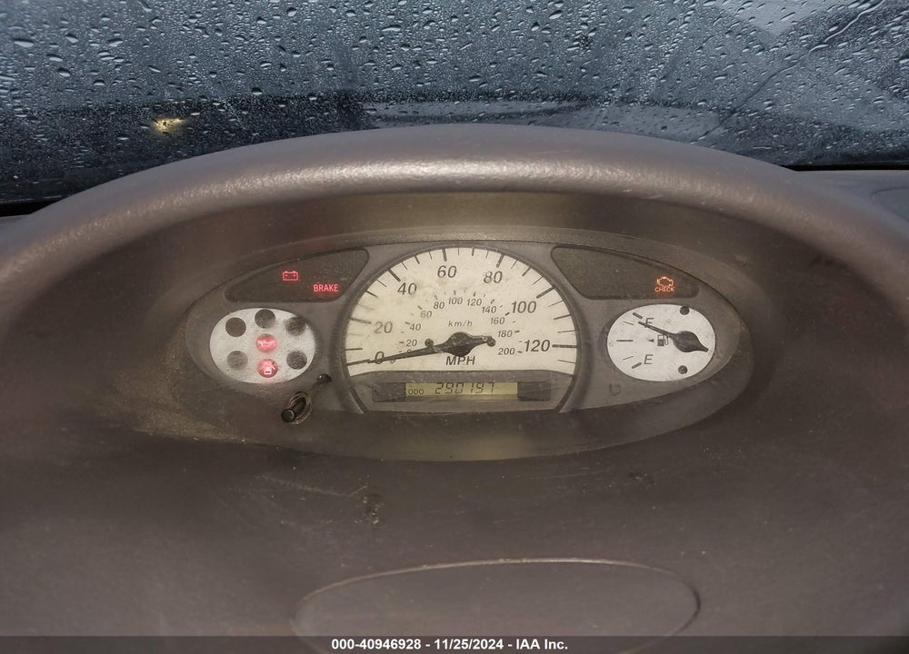 2000 TOYOTA ECHO VIN: JTDBT1232Y0083021