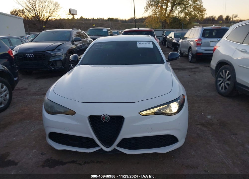 2019 ALFA ROMEO GIULIA VIN: ZARFAMAN7K7598550