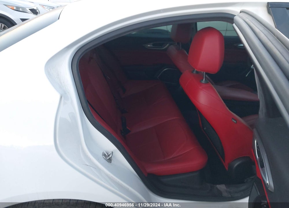 2019 ALFA ROMEO GIULIA VIN: ZARFAMAN7K7598550