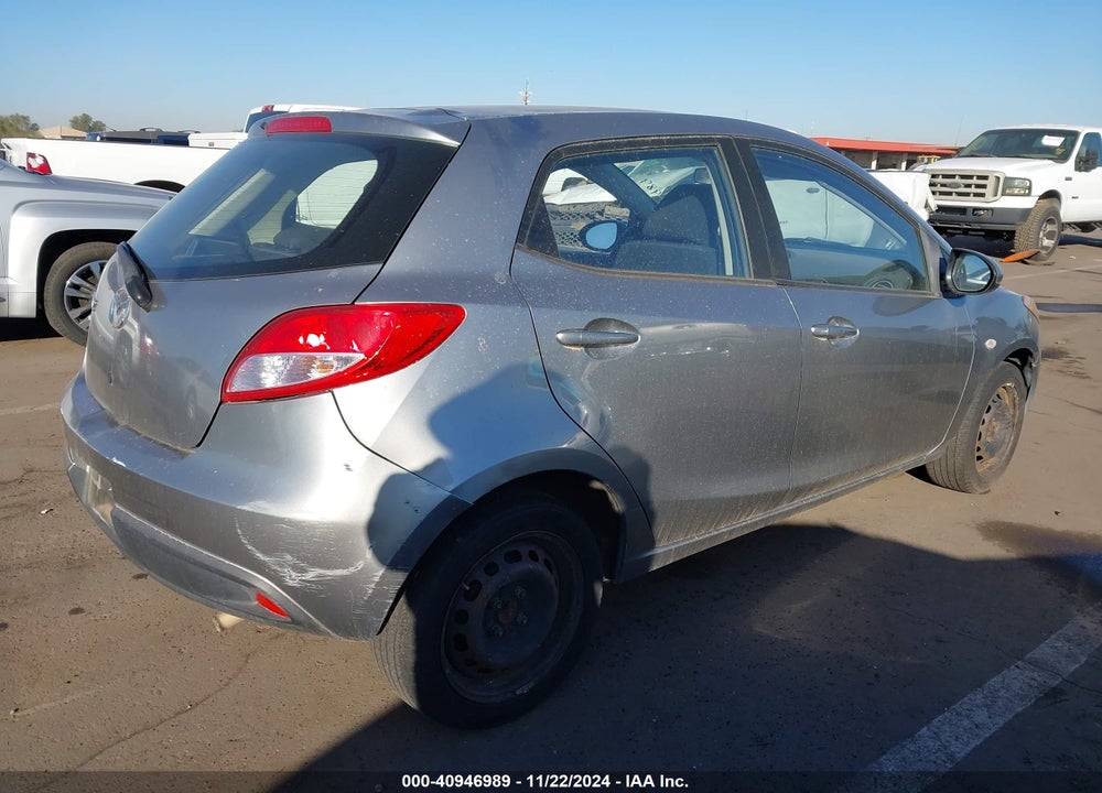2012 MAZDA 2 SPORT VIN: JM1DE1KZ9C0147703
