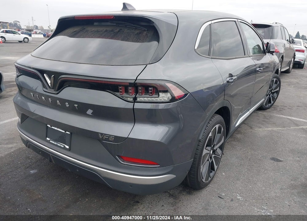 2023 VINFAST VF 8 VIN: RLLV1AFA7PH001995