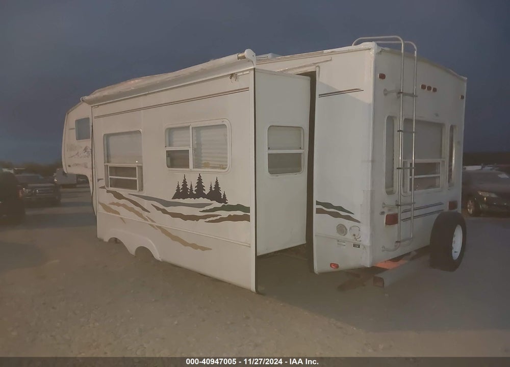2004 FOREST RIVER WILDCAT VIN: 4X4FWCC264V008324