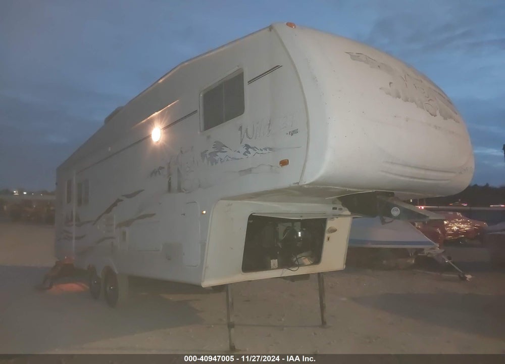 2004 FOREST RIVER WILDCAT VIN: 4X4FWCC264V008324
