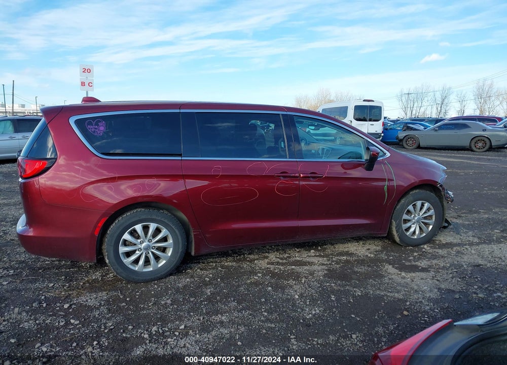 2017 CHRYSLER PACIFICA TOURING VIN: 2C4RC1DG0HR519868