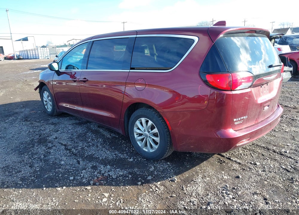 2017 CHRYSLER PACIFICA TOURING VIN: 2C4RC1DG0HR519868
