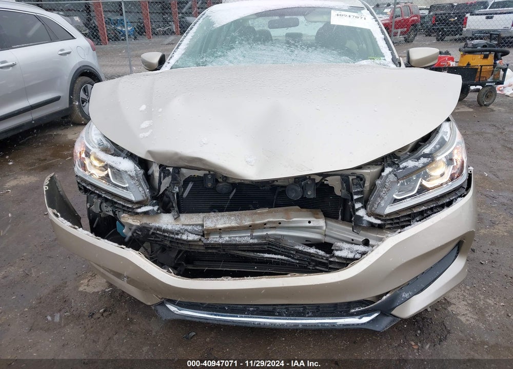2017 HONDA ACCORD LX VIN: 1HGCR2F31HA287095
