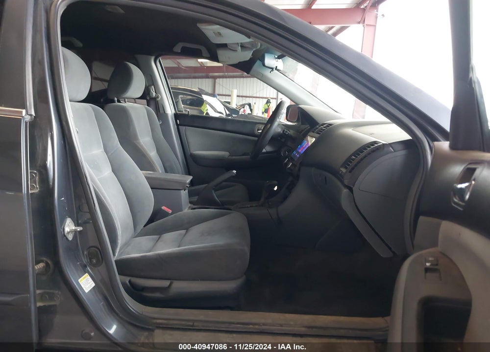2007 HONDA ACCORD 2.4 LX VIN: 1HGCM56437A166737