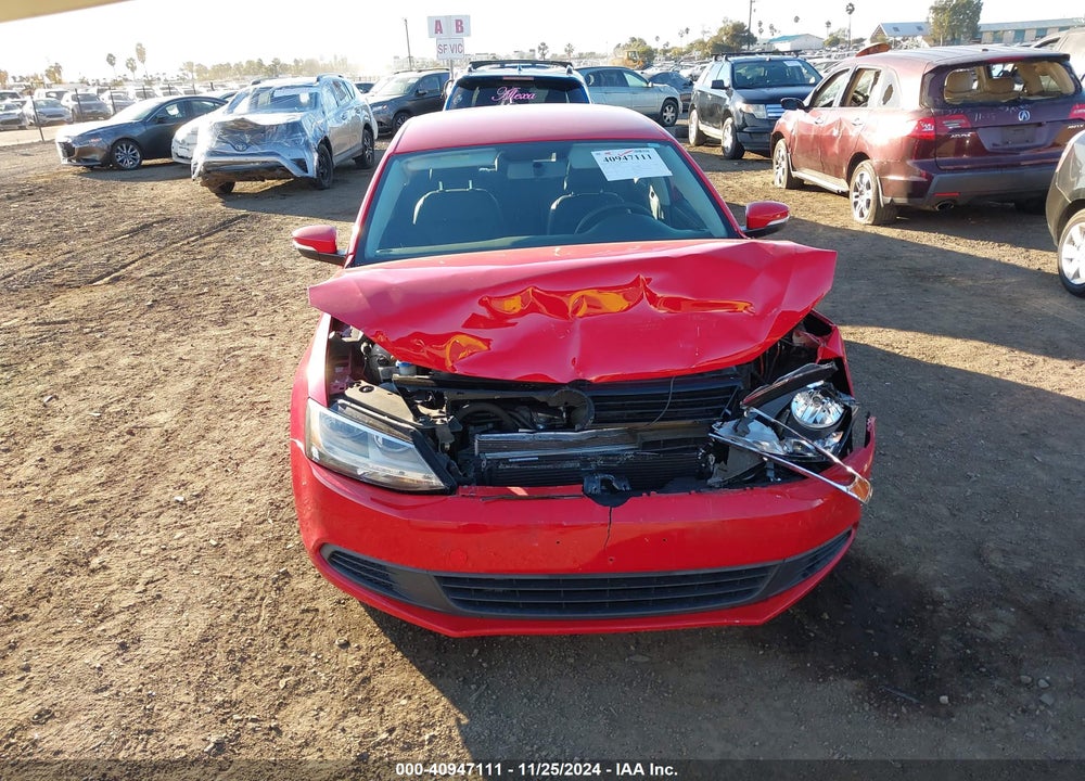 2014 VOLKSWAGEN JETTA 1.8T SE VIN: 3VWD17AJ4EM220855