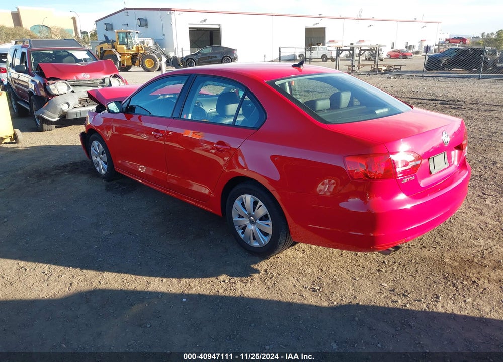 2014 VOLKSWAGEN JETTA 1.8T SE VIN: 3VWD17AJ4EM220855