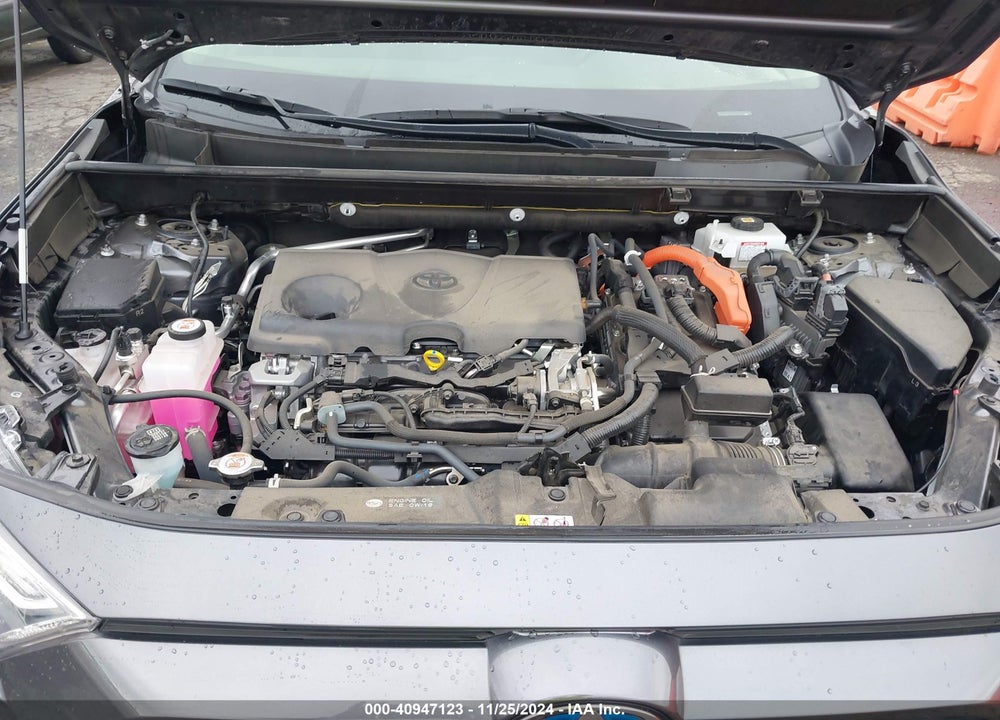 2021 TOYOTA RAV4 HYBRID XLE VIN: JTMRWRFV4MD132755