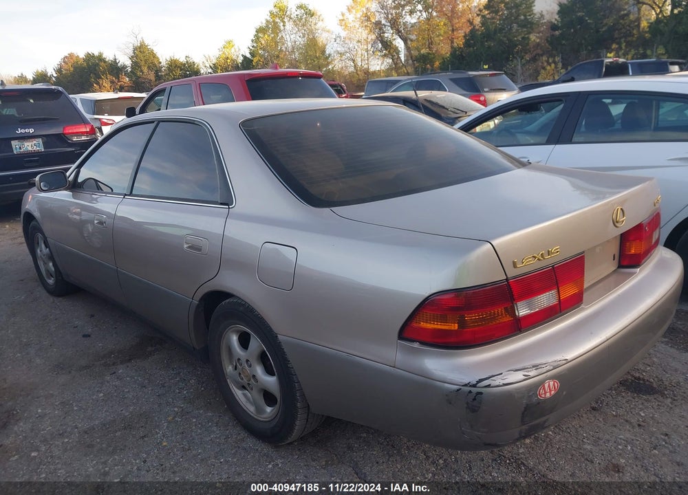 1998 LEXUS ES 300 VIN: JT8BF28G6W5043109