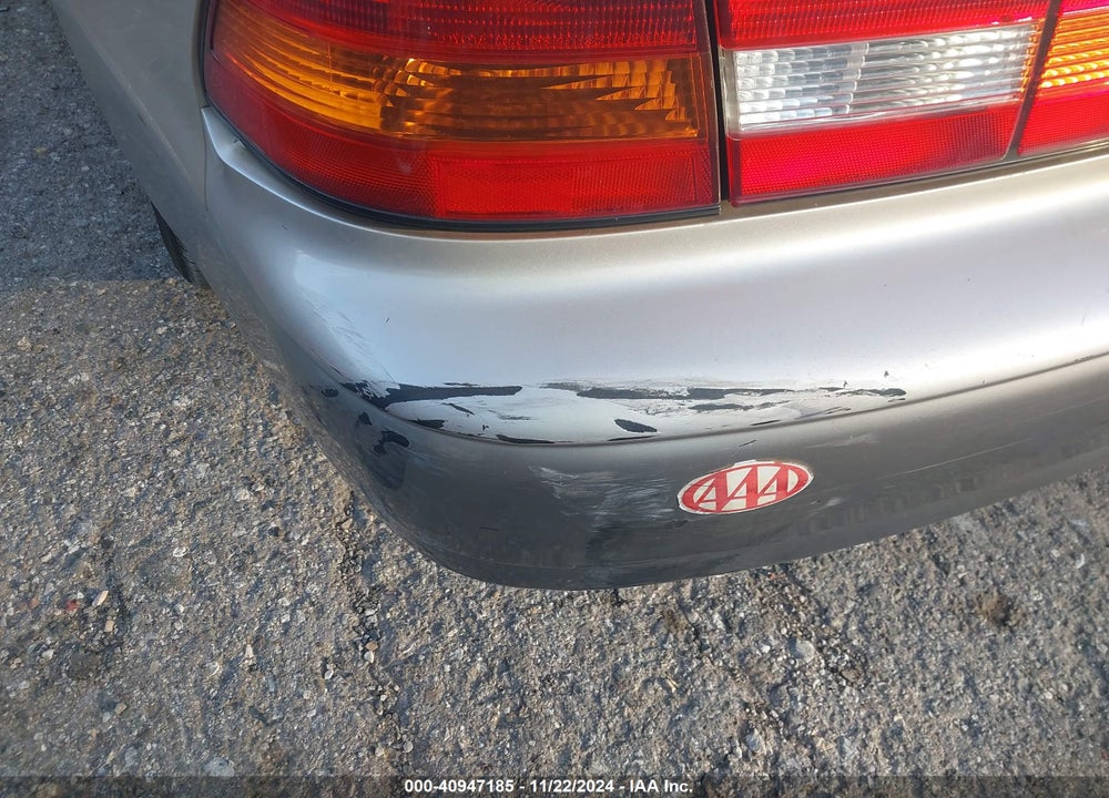 1998 LEXUS ES 300 VIN: JT8BF28G6W5043109