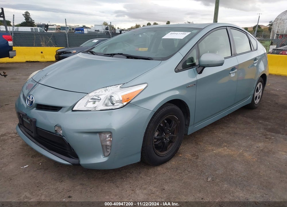 2013 TOYOTA PRIUS FOUR VIN: JTDKN3DU8D5636294