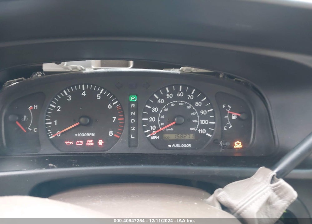 2000 TOYOTA SIENNA XLE VIN: 4T3ZF13C1YU278723