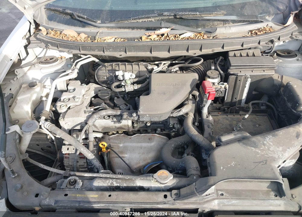 2011 NISSAN ROGUE S VIN: JN8AS5MT0BW563652