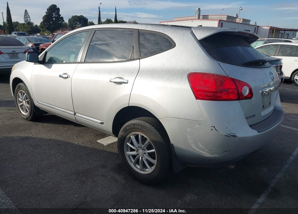 2011 NISSAN ROGUE S VIN: JN8AS5MT0BW563652
