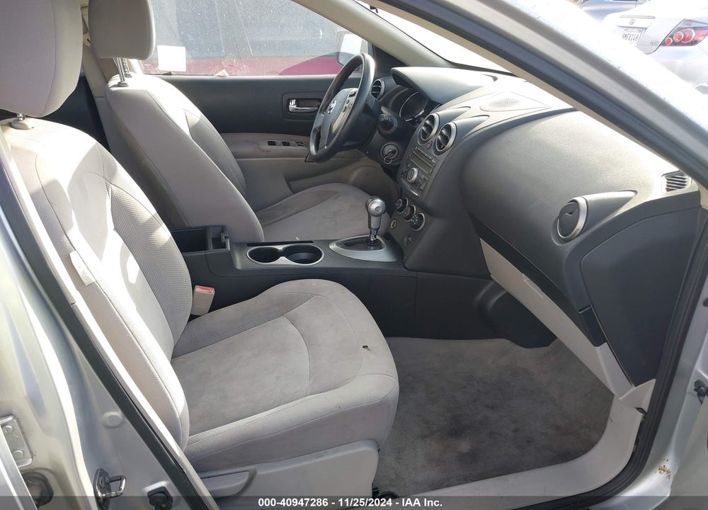 2011 NISSAN ROGUE S VIN: JN8AS5MT0BW563652