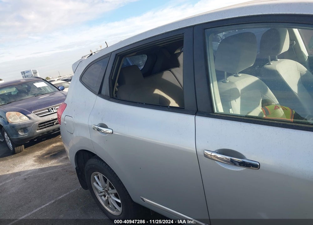2011 NISSAN ROGUE S VIN: JN8AS5MT0BW563652