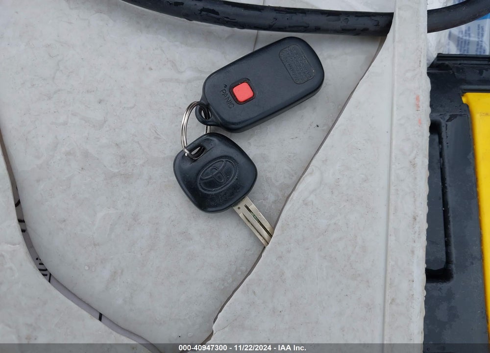 2007 TOYOTA COROLLA S VIN: 1NXBR30EX7Z837171