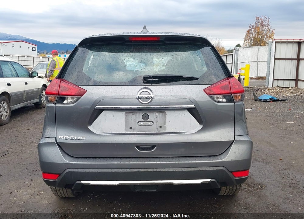 2018 NISSAN ROGUE S/SL/SV VIN: 5N1AT2MT3JC812707