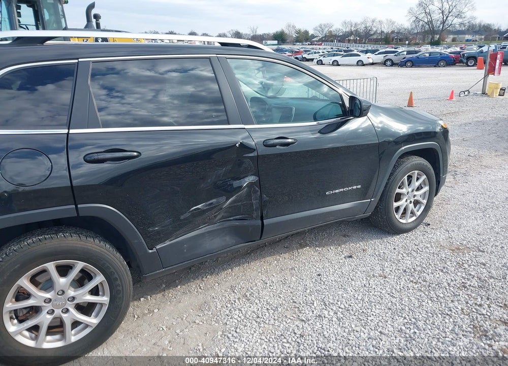 2015 JEEP CHEROKEE LATITUDE VIN: 1C4PJMCB5FW648875