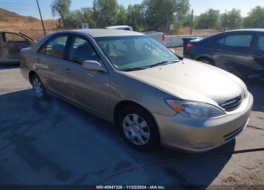 2004 TOYOTA CAMRY LE VIN: 4T1BE32K14U835495