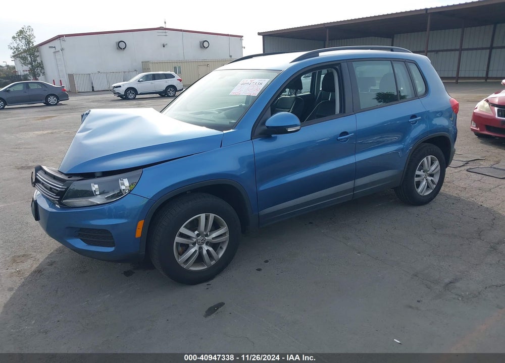 2017 VOLKSWAGEN TIGUAN 2.0T/2.0T S VIN: WVGAV7AX1HK037757