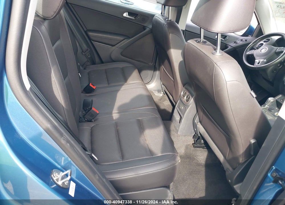2017 VOLKSWAGEN TIGUAN 2.0T/2.0T S VIN: WVGAV7AX1HK037757