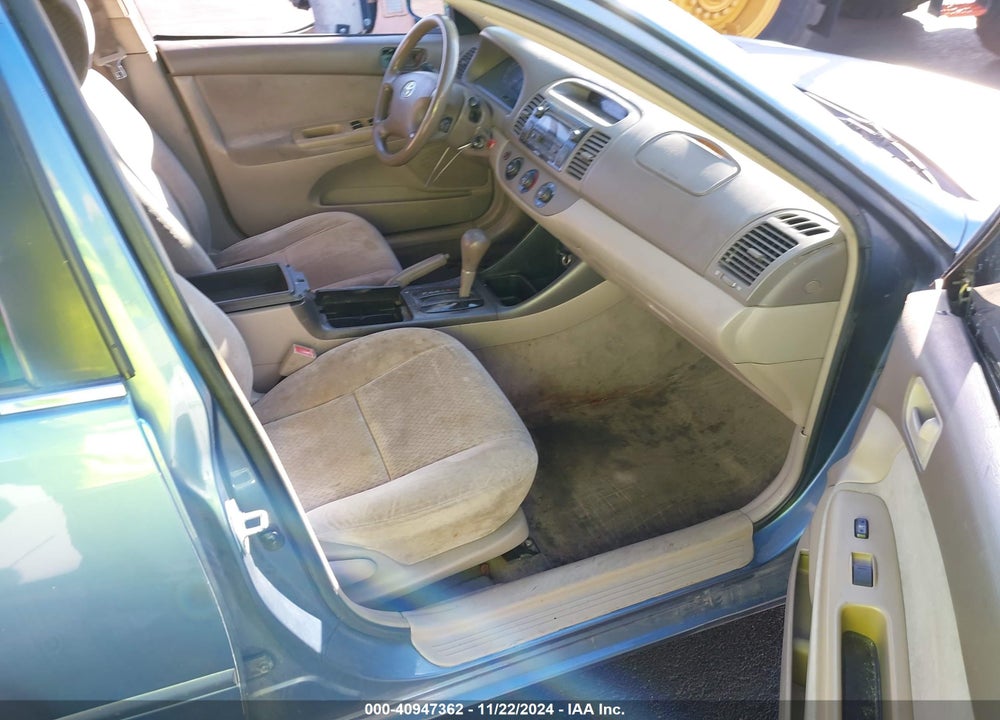 2003 TOYOTA CAMRY LE VIN: 4T1BE32K93U774136