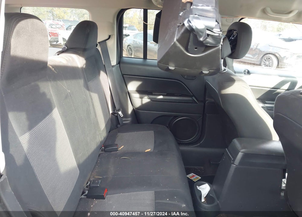 2014 JEEP PATRIOT LATITUDE VIN: 1C4NJRFB2ED761449