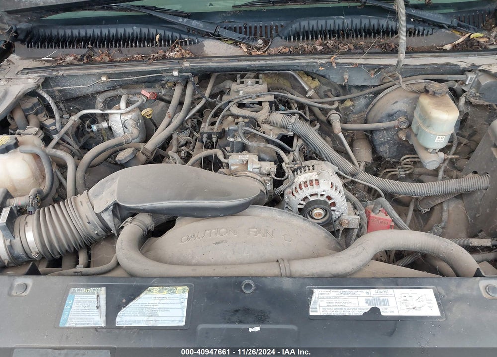 2001 CHEVROLET SILVERADO 1500 LS VIN: 1GCEK19T51E156994