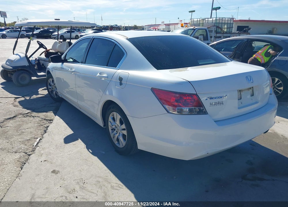 2009 HONDA ACCORD VIN: 1HGCP26429A063043