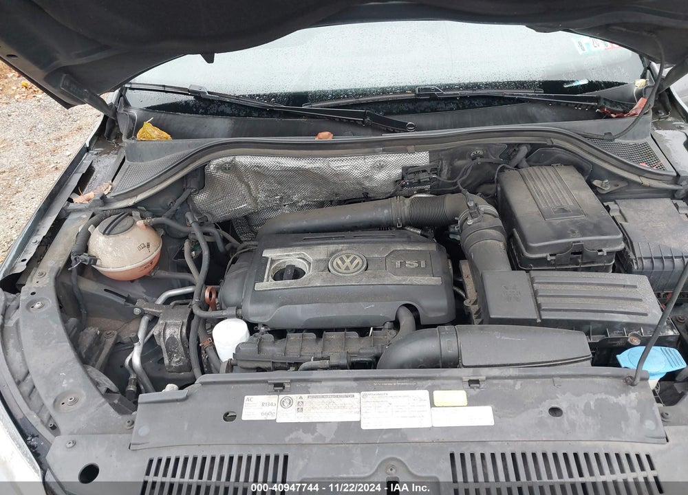 2012 VOLKSWAGEN TIGUAN LE VIN: WVGAV7AX2CW080053