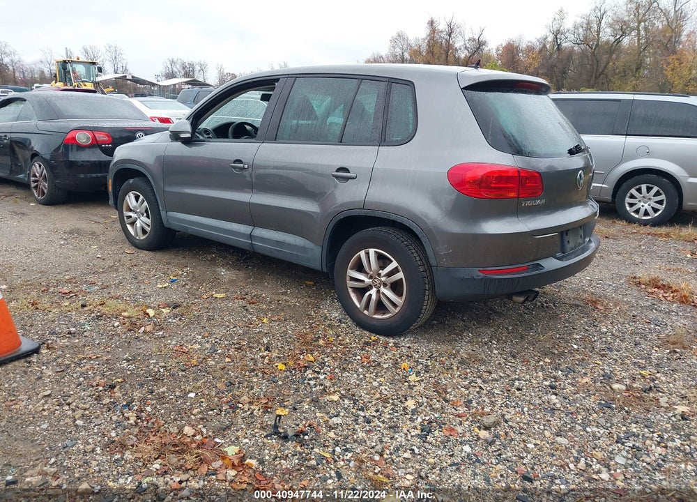 2012 VOLKSWAGEN TIGUAN LE VIN: WVGAV7AX2CW080053