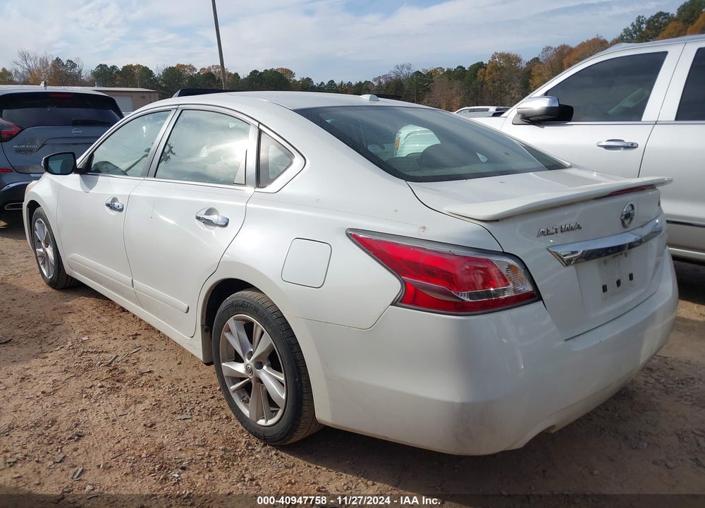 2015 NISSAN ALTIMA VIN: 1N4AL3AP3FN359546